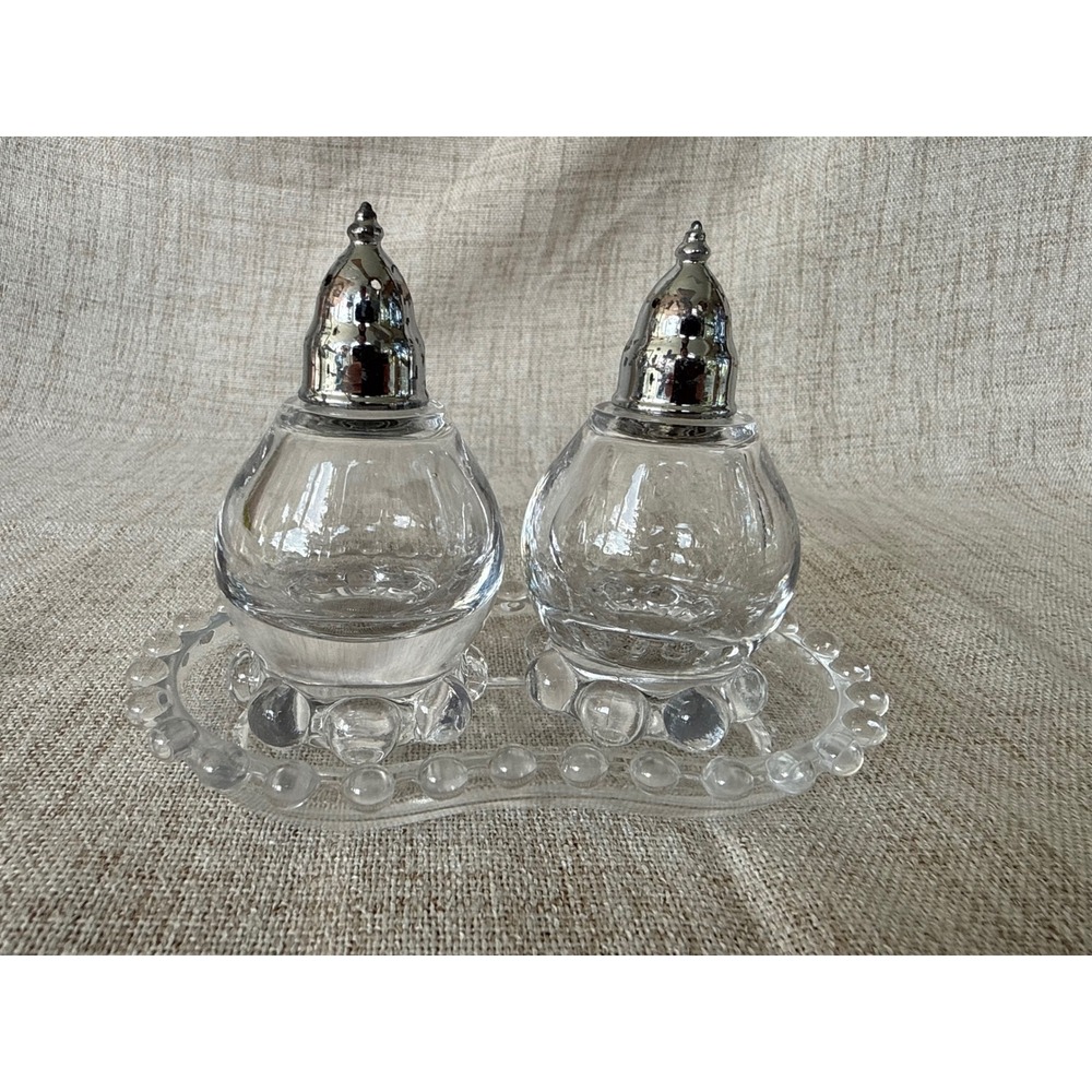 Vintage Anchor Hocking Boopie Berwick Salt Pepper Shaker Set Tray Clear Glass